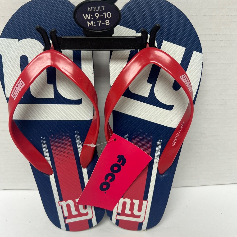 NWT Foco New York Giants  Men's Flip-Flops